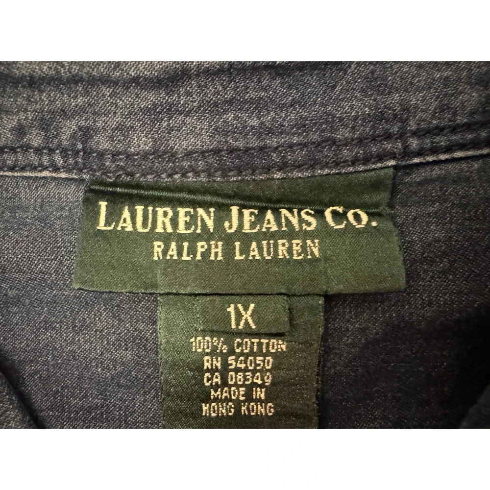 Lauren Jeans Co‎ Ralph Lauren Women's 1X Chambray Denim Button Front Shirt
